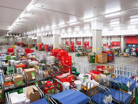 kommissionierte Waren im Lager